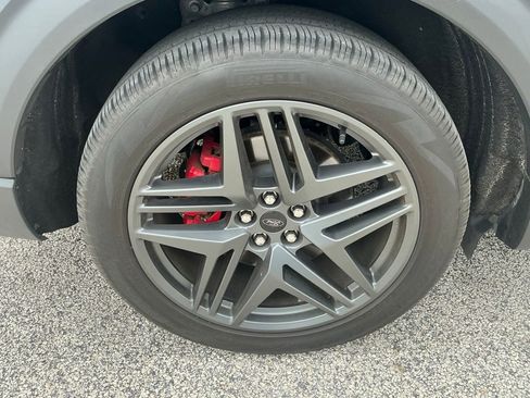 Certified 2025 Ford Explorer ST RWD image 24