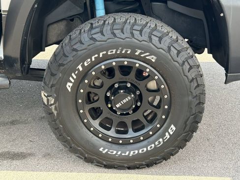 Used 2017 RAM 2500 Power Wagon w/ Leather & Luxury Group AWD/4WD image 9