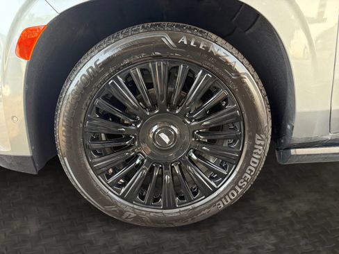 Used 2023 Cadillac Escalade Sport w/ Touring Package AWD/4WD image 38