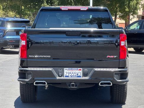 Used 2023 Chevrolet Silverado 1500 RST w/ Z71 Off-Road Package AWD/4WD image 4