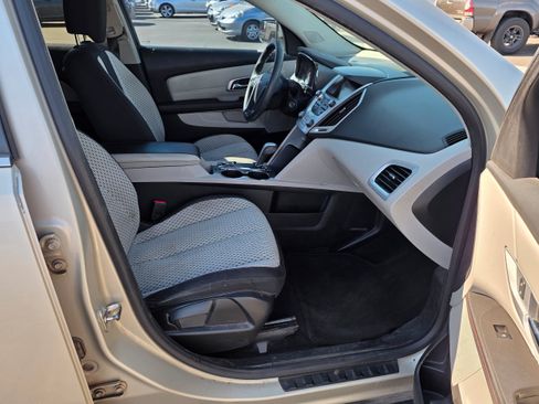 Used 2013 GMC Terrain SLE FWD image 25