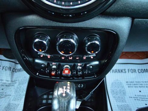 Used 2017 MINI Cooper Clubman S image 26