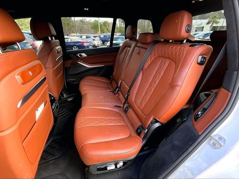 Certified 2025 BMW X7 M60i image 20