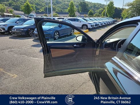 Certified 2022 Volkswagen Jetta SEL FWD image 37