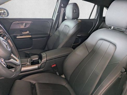 Used 2023 Mercedes-Benz GLA 250 image 19