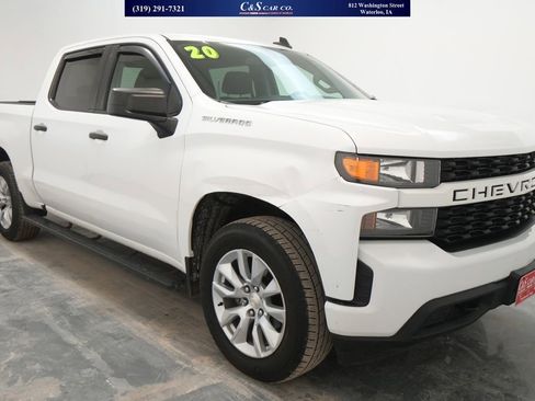 Used 2020 Chevrolet Silverado 1500 Custom w/ Custom Value Package image 1