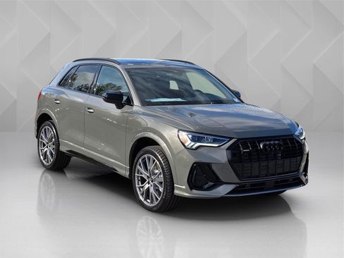 New 2025 Audi Q3 2.0T Premium Plus image 8