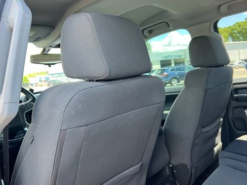 Used 2017 Chevrolet Silverado 1500 LT w/ All Star Edition AWD/4WD image 30