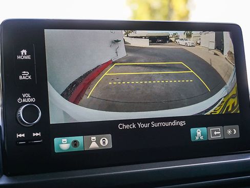 Used 2024 Honda Pilot TrailSport image 26