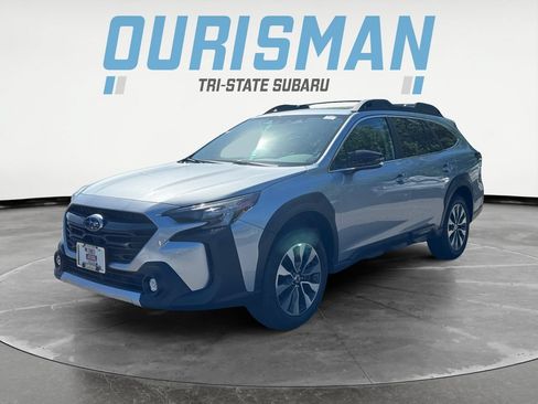 Certified 2025 Subaru Outback Limited AWD/4WD image 2