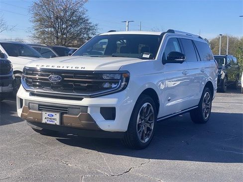 New 2025 Ford Expedition King Ranch image 27