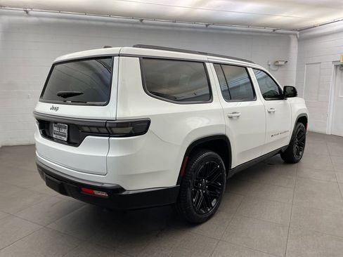 New 2026 Jeep Grand Wagoneer Limited image 4