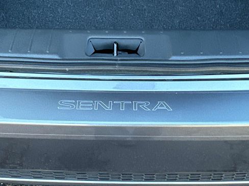 New 2025 Nissan Sentra SV image 18