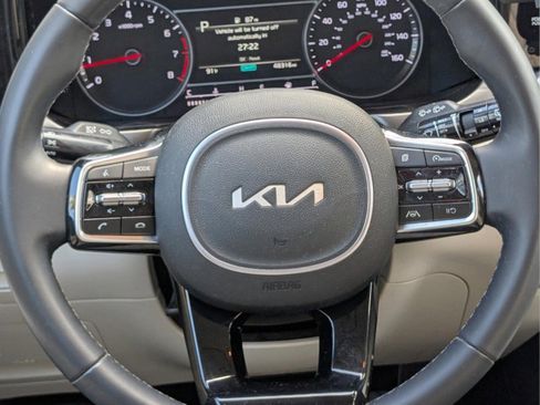 Used 2023 Kia Sorento S FWD image 13