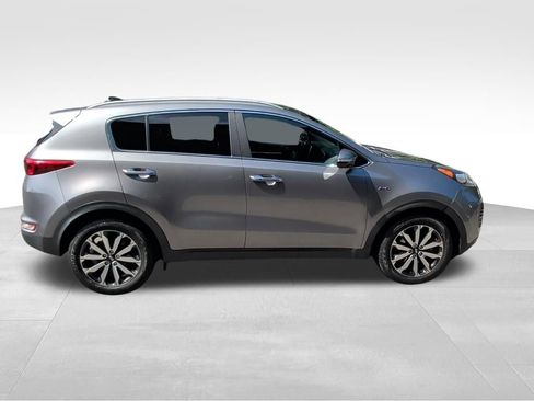 Used 2017 Kia Sportage EX w/ EX Premium Package AWD/4WD image 6