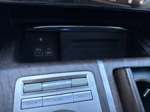 Used 2023 Genesis GV80 3.5T w/ Prestige Package image 29