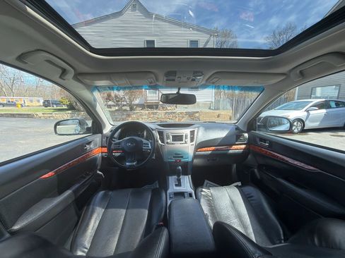 Used 2012 Subaru Outback 3.6R Limited w/ Moonroof Pkg image 28