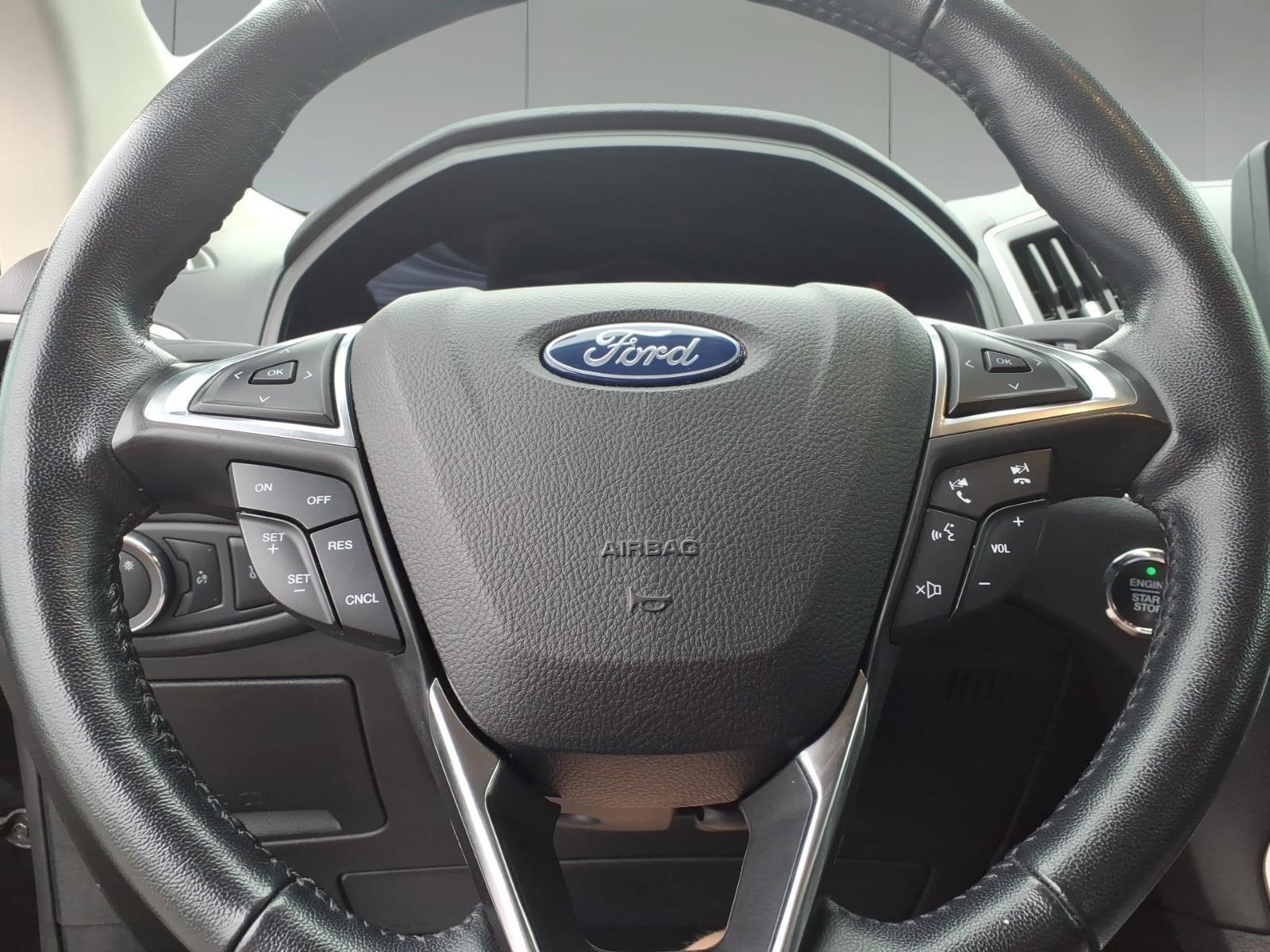 Used 2023 Ford Edge SEL AWD/4WD image 18