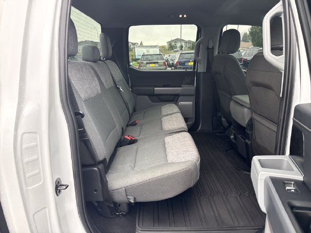 Used 2023 Ford F150 4x4 SuperCrew image 12