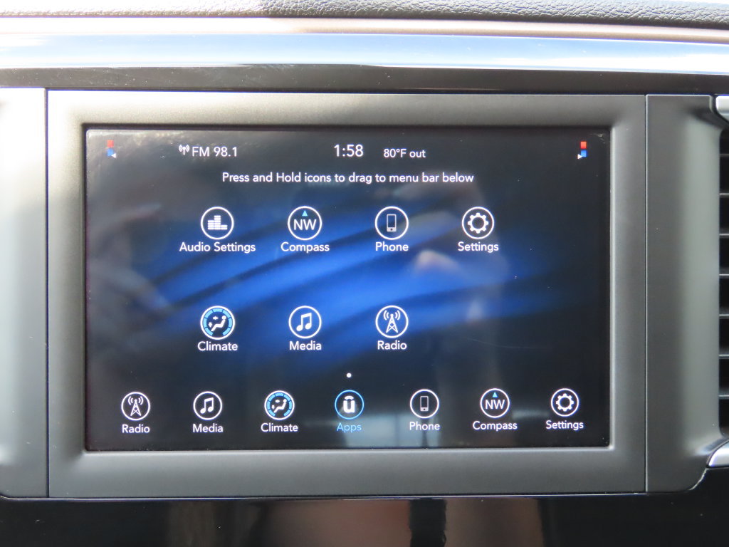 Used 2018 Chrysler Pacifica L FWD image 43