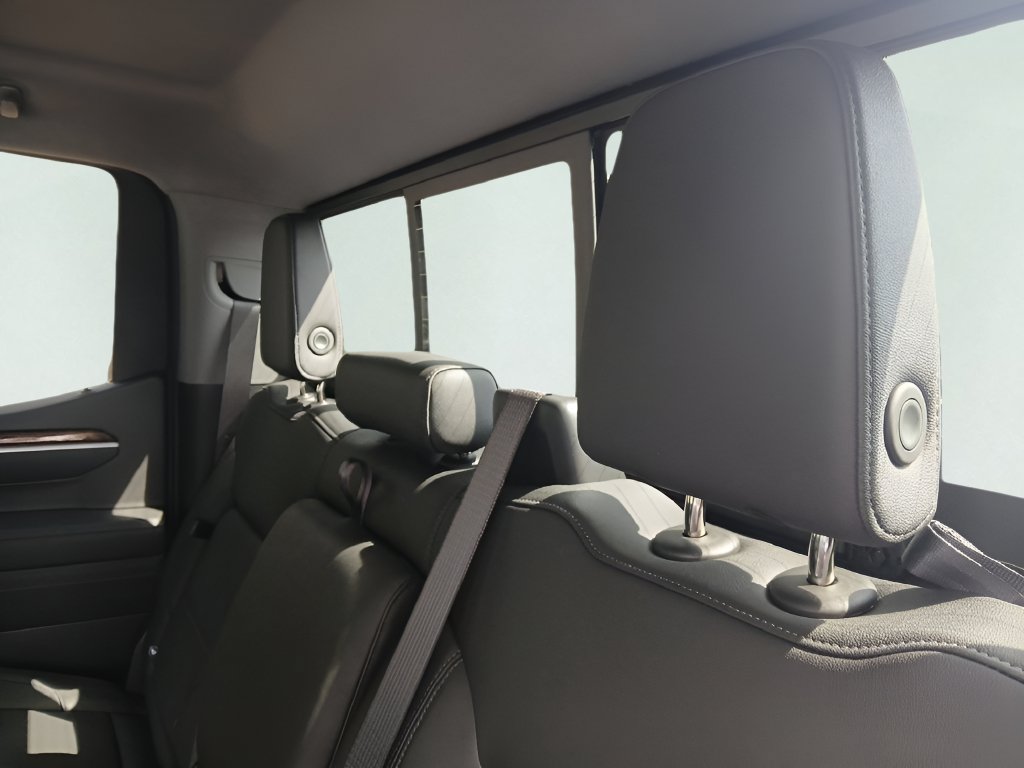 New 2026 GMC Sierra 1500 Elevation w/ Elevation Premium Package AWD/4WD image 20