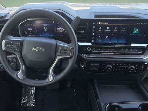 Used 2026 Chevrolet Silverado 2500 ZR2 image 22