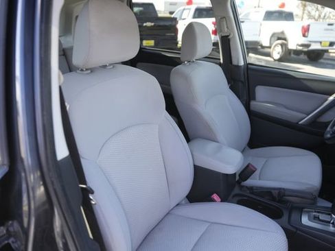 Used 2016 Subaru Forester 2.5i Premium image 20