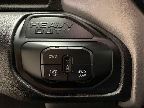 Used 2026 RAM 2500 Laramie AWD/4WD image 26