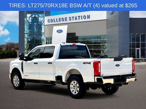 Used 2024 Ford F250 XLT AWD/4WD image 3