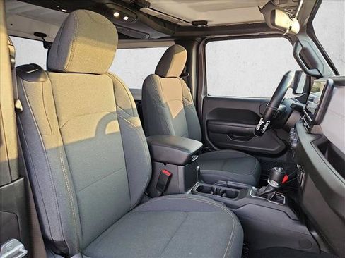 Used 2026 Jeep Wrangler Sport AWD/4WD image 20