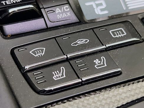 Certified 2017 Porsche 911 Turbo image 23