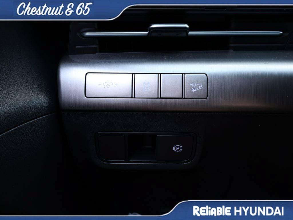 Certified 2024 Hyundai Kona SEL w/ Convenience Package FWD image 30