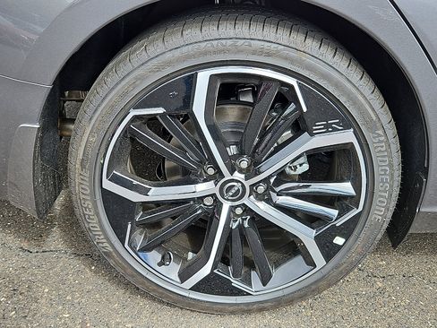 New 2025 Nissan Altima 2.5 SR w/ SR Premium Package image 7