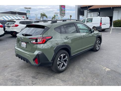 Used 2026 Subaru Crosstrek 2.0i Premium AWD/4WD image 5