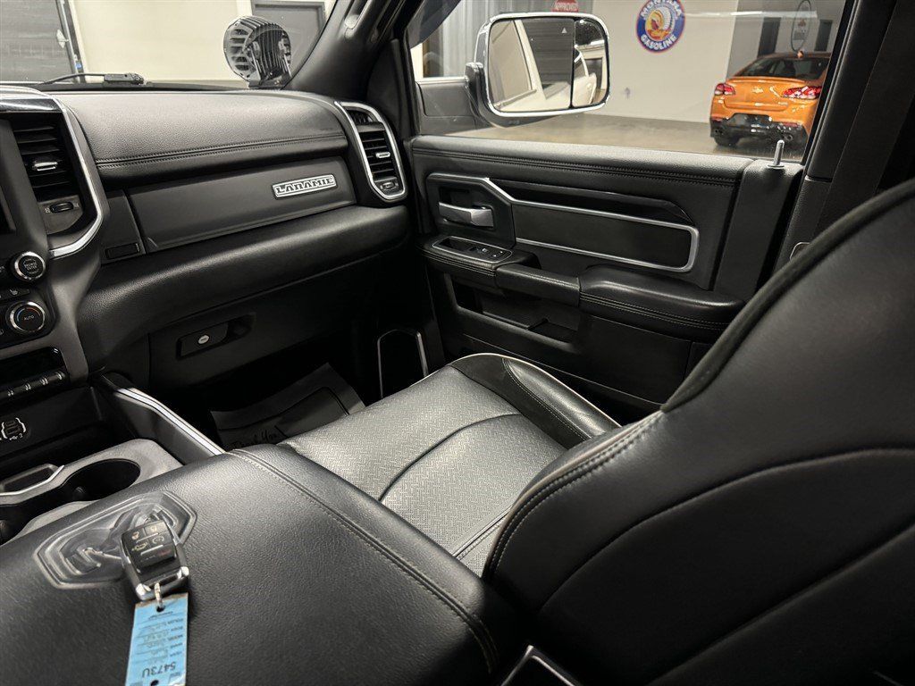 Used 2020 RAM 3500 Laramie AWD/4WD image 31