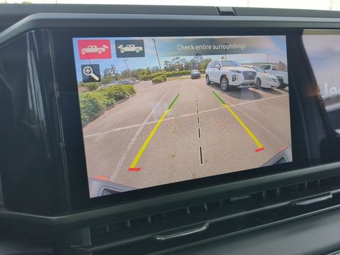 New 2025 Jeep Gladiator Mojave w/ Technology Group image 5