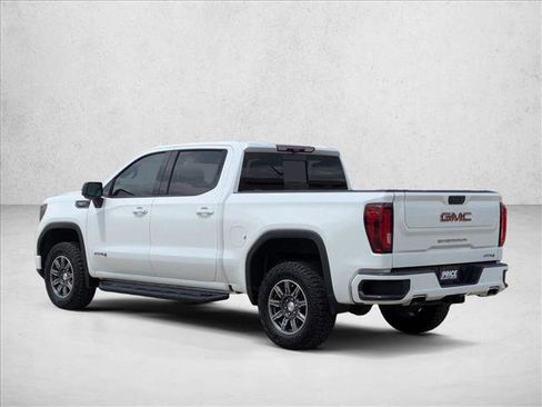 Used 2024 GMC Sierra 1500 AT4 w/ Technology Package AWD/4WD image 7