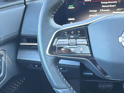 Certified 2024 Nissan Ariya AWD image 16