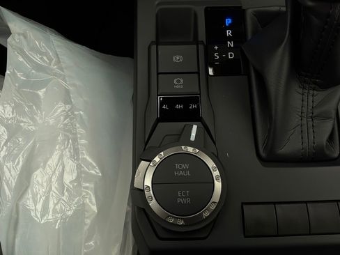 New 2026 Toyota Tacoma SR5 AWD/4WD image 19