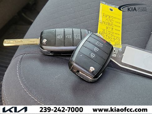 Used 2018 Kia Sorento L FWD image 31
