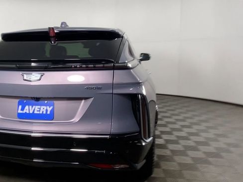 New 2026 Cadillac Lyriq Luxury image 8