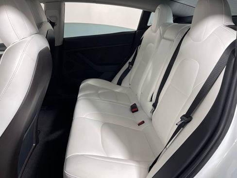 Used 2021 Tesla Model 3 Long Range image 13