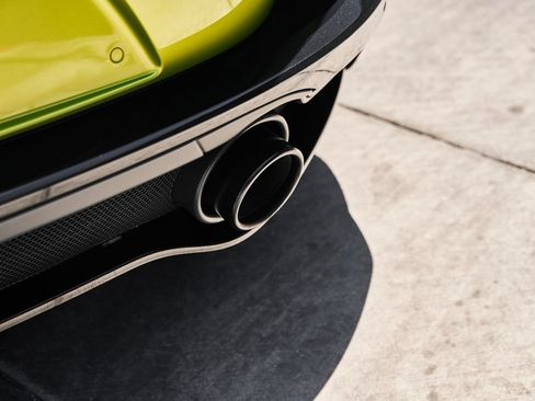 Used 2023 McLaren GT RWD image 13