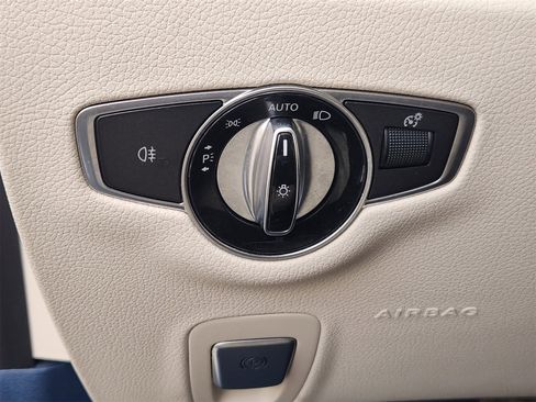 Used 2021 Mercedes-Benz E 450 Cabriolet image 21