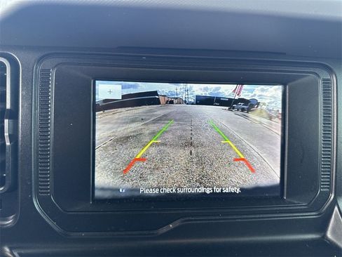 Used 2021 Ford Bronco Big Bend image 28