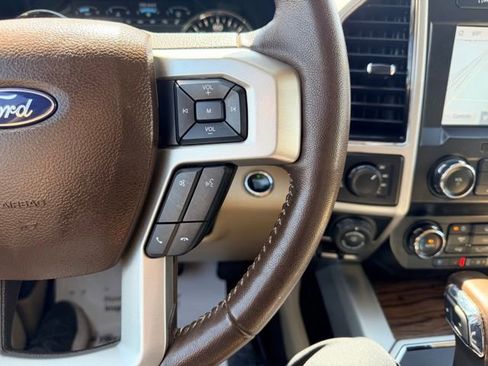 Used 2020 Ford F150 Lariat image 25