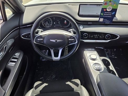 Used 2025 Genesis GV70 3.5T Sport image 13