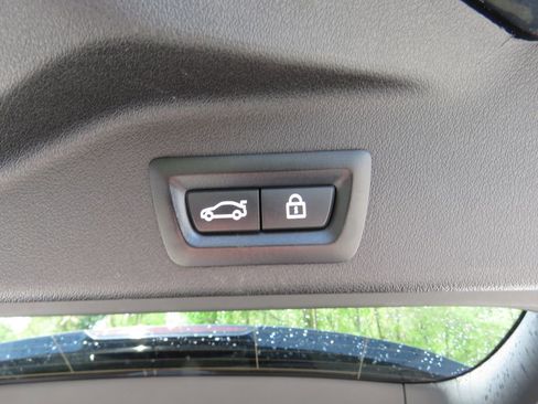 Used 2019 BMW X5 xDrive40i AWD/4WD image 18