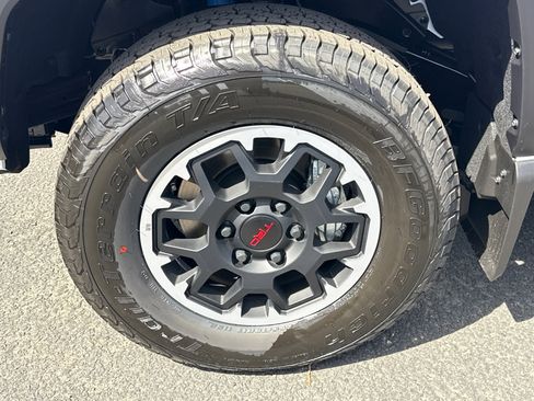 New 2026 Toyota Tacoma TRD Off-Road image 4