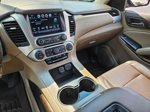 Used 2017 GMC Yukon XL SLE w/ SLE Value Package RWD image 20